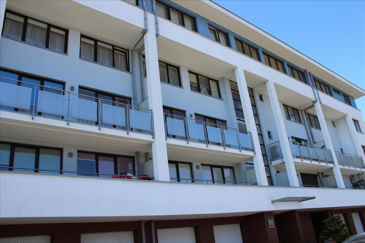 Apartament Sloneczny Wylotowa Колобжег Екстериор снимка